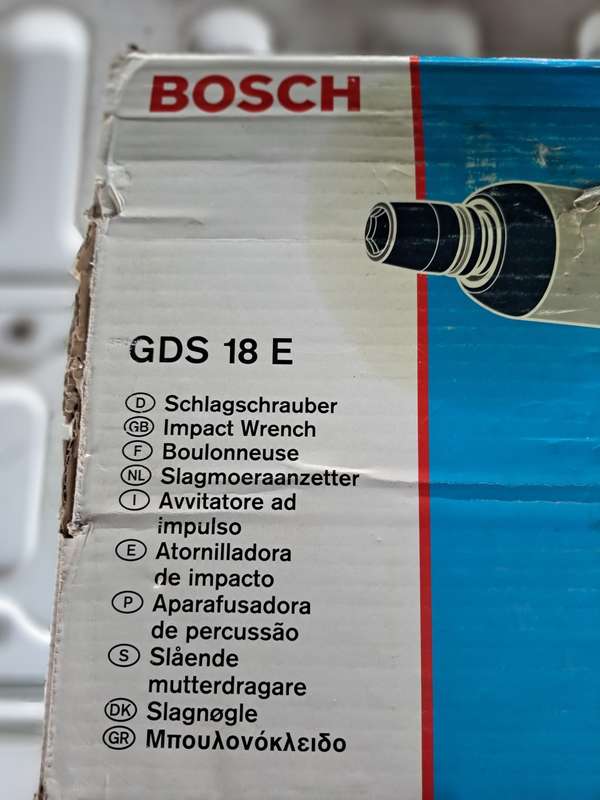 Impact wrench 1/2 inch drive Bosch GDS 18 E