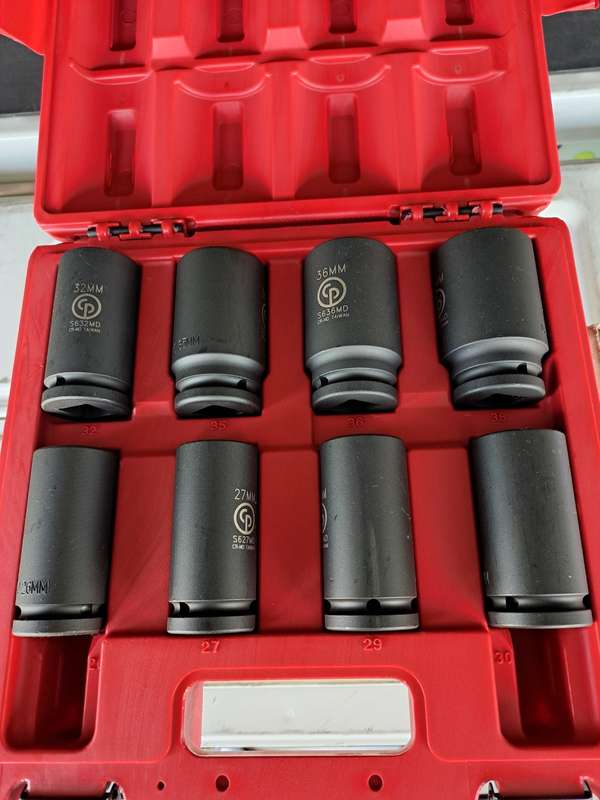 Sockets impact 78 mm deep 3/4` drive in carry case Chicago Pneumatic SS618D