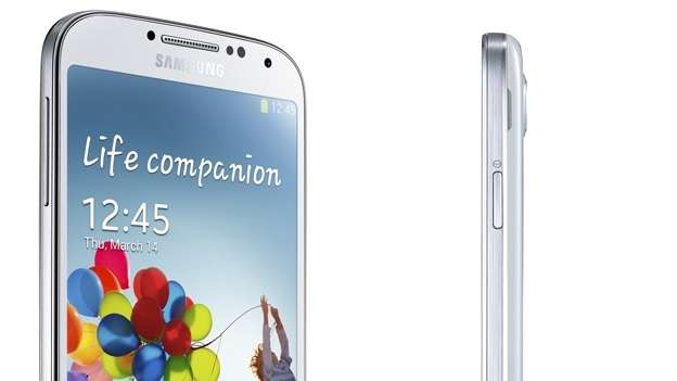 Original White Samsung Galaxy S4 32gb - i9500. Boxed all accessories, HDMI multi adapter! Warranty!!