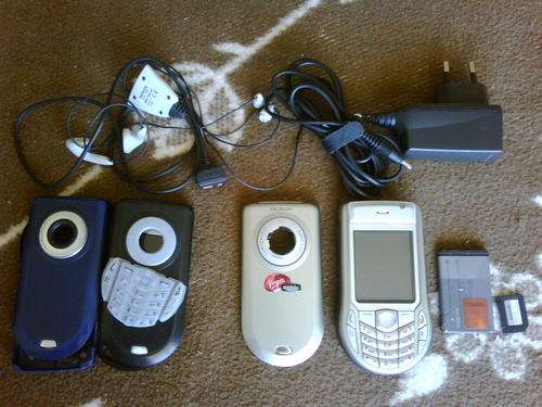 **R1 NO reserve**3G,SMARTPHONE NOKIA 6630*