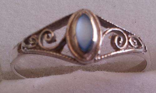 BEAUTIFUL BLUE MOTHER OF PEARL STERLING SILVER RING @ R1 START!