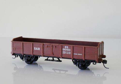 SAR Lima coal wagon (HO) kadee couplers