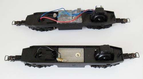 LIFE LIKE SAR 6E CHASSIS X 2 WITH LIMA COUPLERS