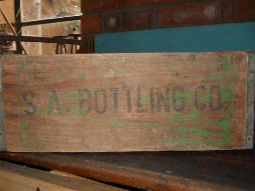 Old SA Bottling cooldrink crate. In good condition
