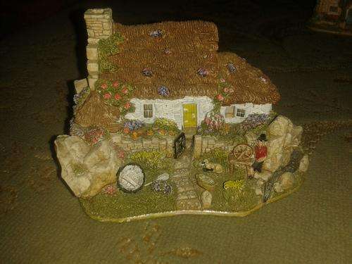 Lilliput Lane Iechyd Da -2000.