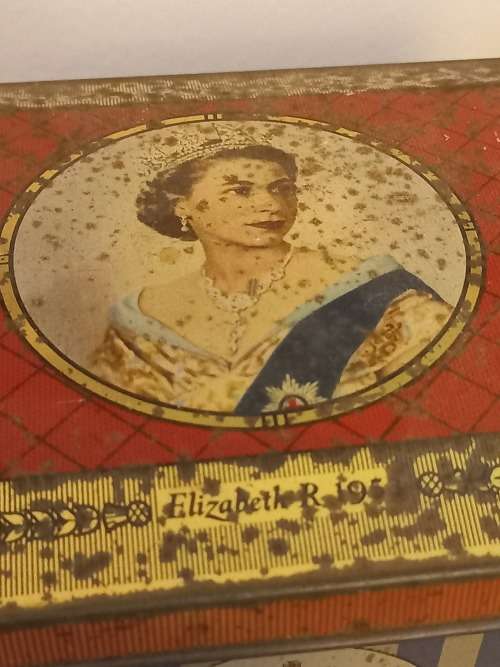 1953 Vintage Tin in commemoration of Coronation of Queen Elizabeth