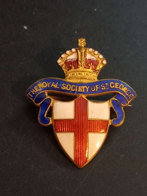 The Royal Society of St George Vintage badge