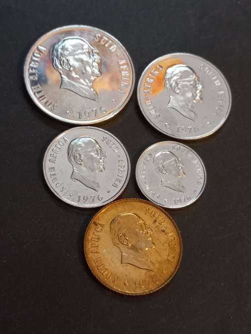 1976 UNC RSA coin lot. Beautiful