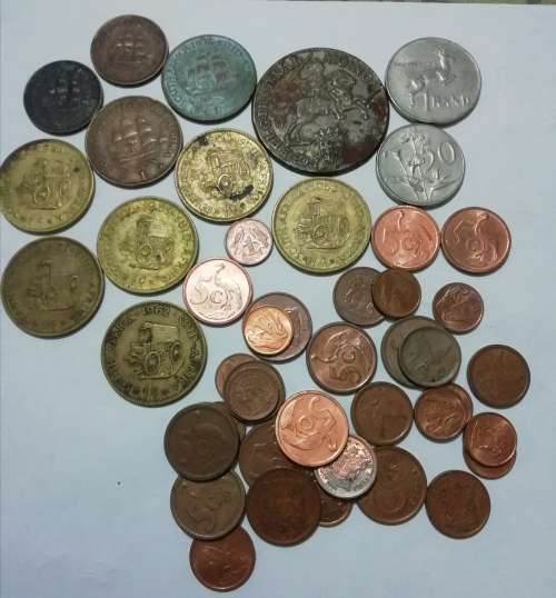 Mixed Coins + Van Riebeeck Replica token