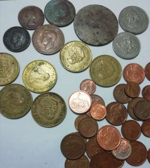 Mixed Coins + Van Riebeeck Replica token