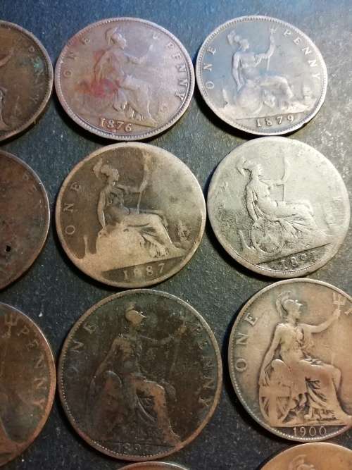 Great britain penny collection.(dates between 1862 - 1939)