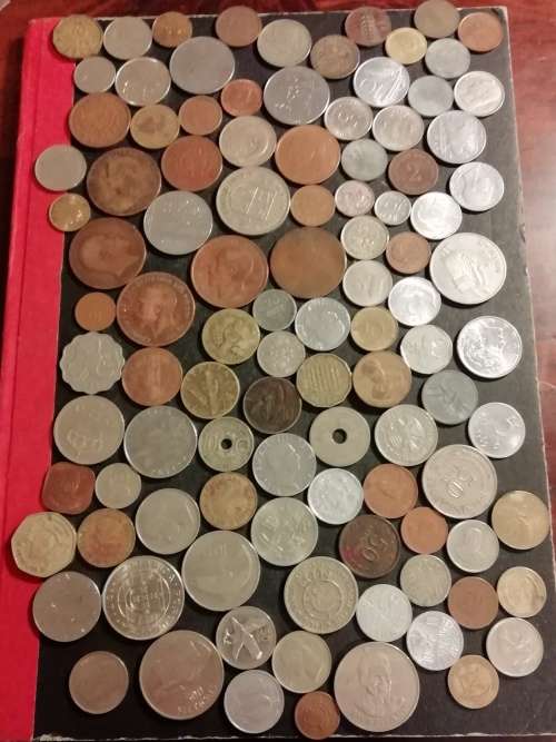 Mixed international coins x 100. Bid per coin to take all 100.