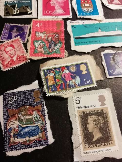 Mixed International stamp lot.