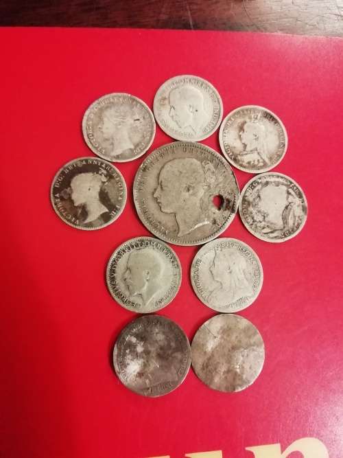 Sterling silver Great Britain coin lot. Mostly worn coins. 17grams