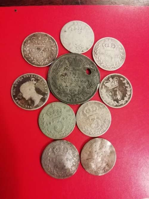 Sterling silver Great Britain coin lot. Mostly worn coins. 17grams