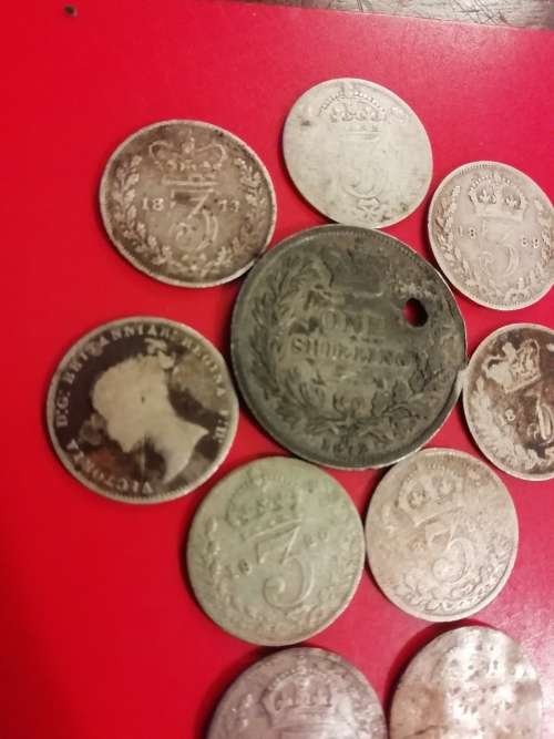 Sterling silver Great Britain coin lot. Mostly worn coins. 17grams