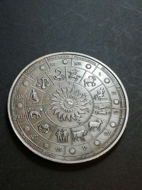 Beautiful Zodiac coin. Medal. 40mm