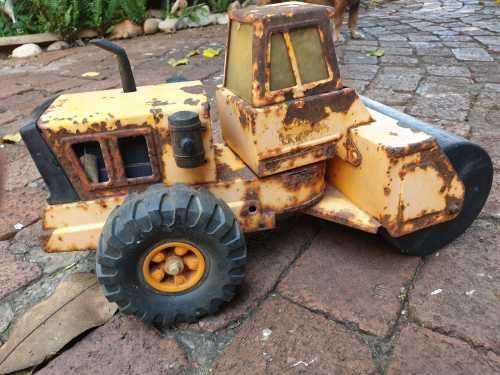 LARGE 1970S MIGHTY TONKA ROLLER