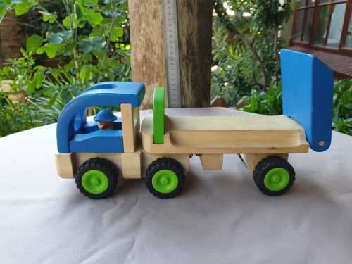 WONDERWORLD PICK-UP TRUCK