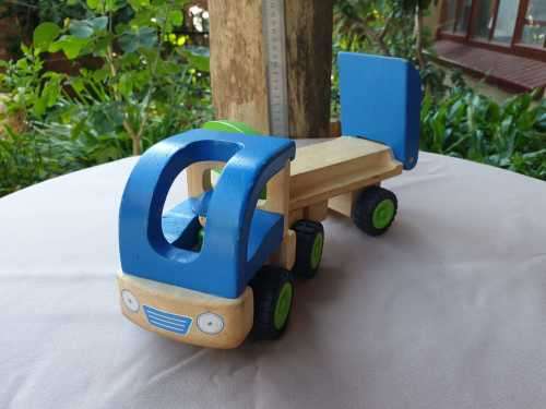 WONDERWORLD PICK-UP TRUCK
