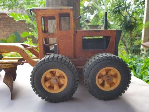 VINTAGE 1980S TONKA ROAD GRADER