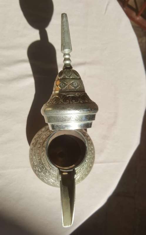 VINTAGE LARGE SILVER PLATED ARABIC DALLAH COFFEE POT
