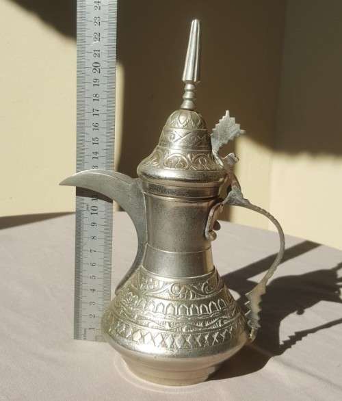 VINTAGE LARGE SILVER PLATED ARABIC DALLAH COFFEE POT