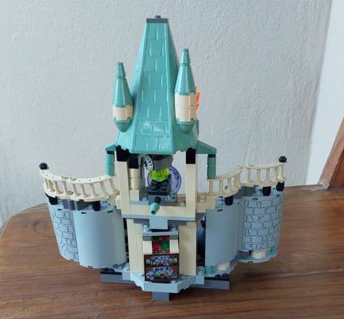 ORIGINAL LEGO HARRY POTTER DUMBLEDORES OFFICE (4709) FROM 2002 - ABOUT 90% COMPLETE