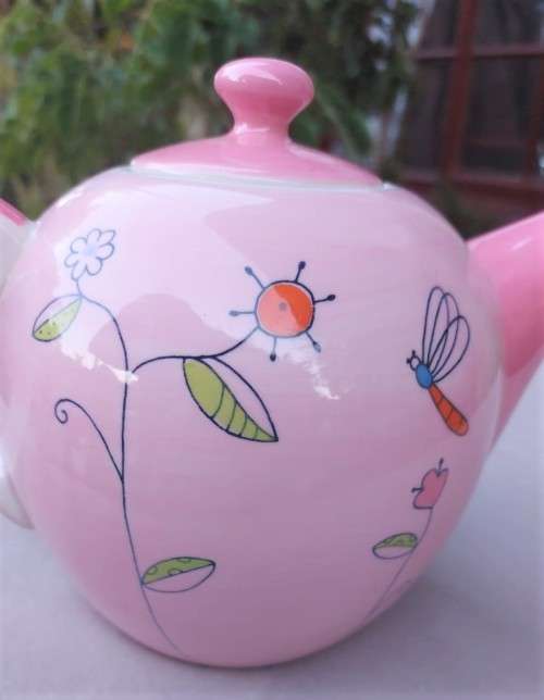 WOOLWORTHS EASE HAND PAINTED PINK STONEWARE TEA POT