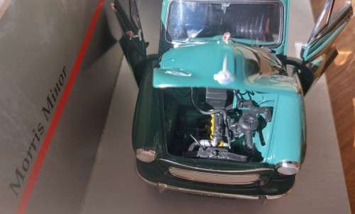 RARE MINICHAMPS LIMITED EDITION 1:18 MORRIS MINOR 2 DOOR 1959 DIE CAST CAR GREEN