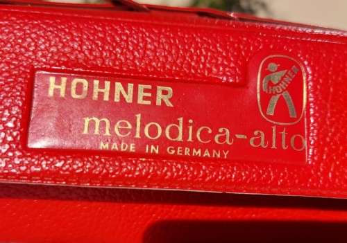 VINTAGE 1960S HOHNER GERMANY ALTO MELODICA RED WITH 25 KEYS  TESTED WORKING