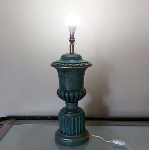 LARGE 60CM HIGH THACKWRAY SOUTH AFRICA CERAMIC TABLE LAMP WORKING!