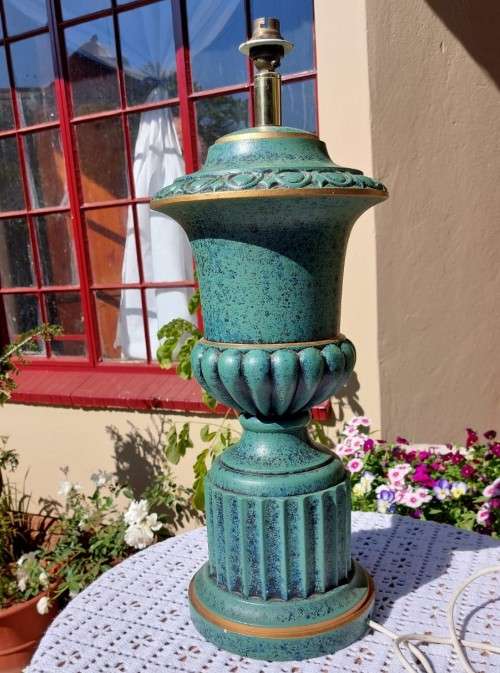 LARGE 60CM HIGH THACKWRAY SOUTH AFRICA CERAMIC TABLE LAMP WORKING!