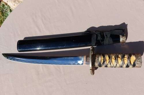 SAMURAI TANTO SWORD OR DAGGER WITH SCABBARD WELL MADE WITH 440 STAINLESS STEEL IN TAIWAN