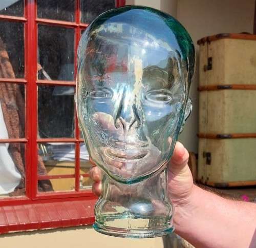 CREEPY LIFE SIZED 28CM HIGH TINTED GREEN GLASS HUMAN MANNEQUIN HEAD  AN UNIQUE ITEM