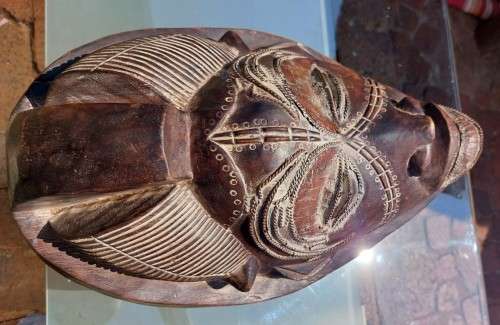 HIGHLY DESIRABLE AFRICAN TIKAR WOODEN MASK HAND CARVED CAMEROON 40CM HIGH