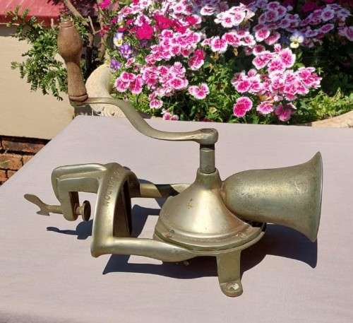 ANTIQUE VICTORIAN ERA (1837-1901) LOVELOCK NO 3 COFFEE GRINDER OR MEAT MINCER