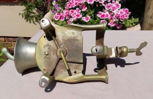 ANTIQUE VICTORIAN ERA (1837-1901) LOVELOCK NO 3 COFFEE GRINDER OR MEAT MINCER