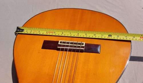 VINTAGE 1993 YAMAHA CG-120 A CLASSICAL GUITAR SERIAL NO 30812635 IN GOOD CONDITION