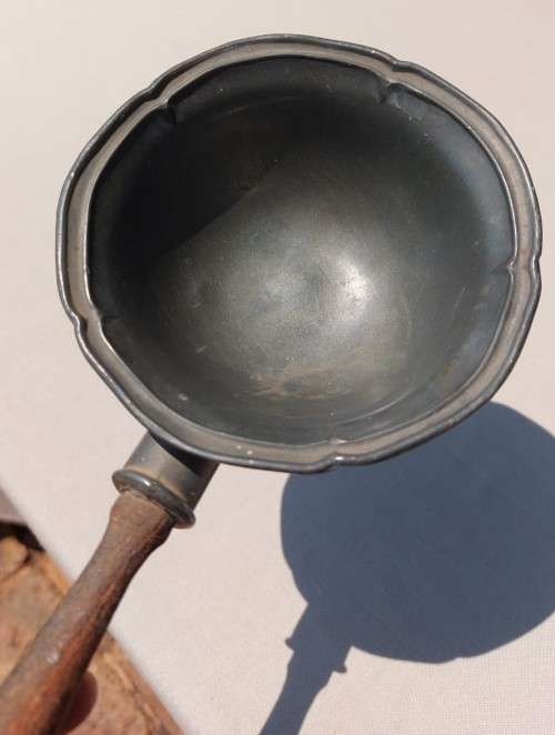 ANTIQUE PEWTER WATER LADDLE OR DIPPER WITH WOODEN HANDLE