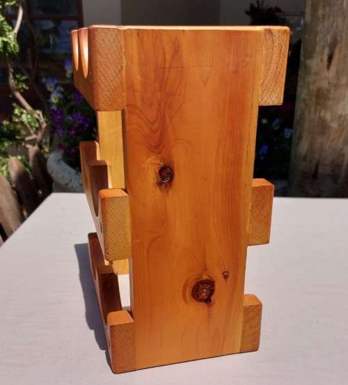 SIX BOTTLE WOOD FORUM SOUTH AFRICAN MADE STAINED PINE WOODRACK