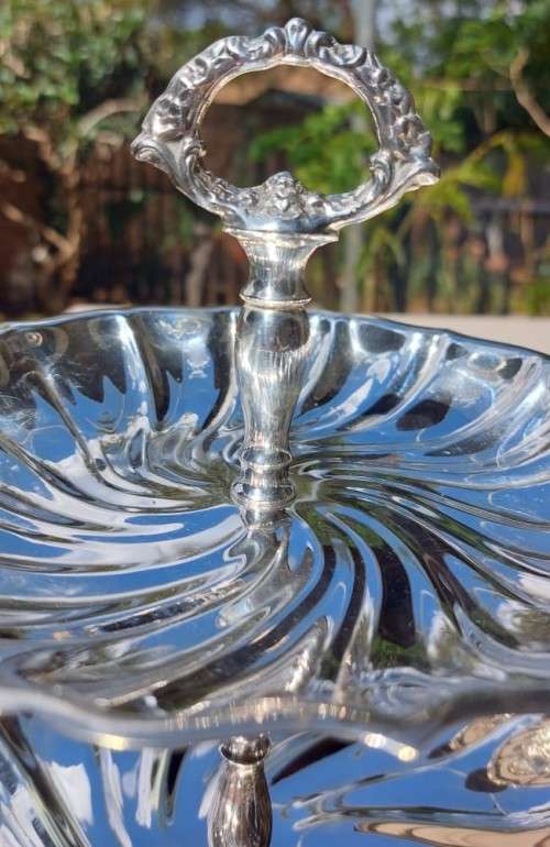 VINTAGE SOUTH AFRICAN MADE EM-ESS SP ON B (Silver Plated on Brass) TWO-TIER SWEETS TRAY WITH HANDLE