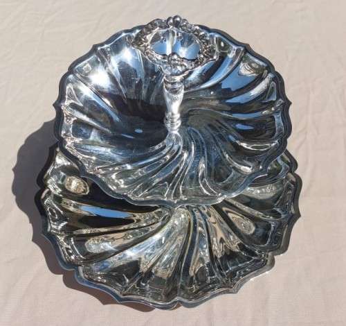 VINTAGE SOUTH AFRICAN MADE EM-ESS SP ON B (Silver Plated on Brass) TWO-TIER SWEETS TRAY WITH HANDLE