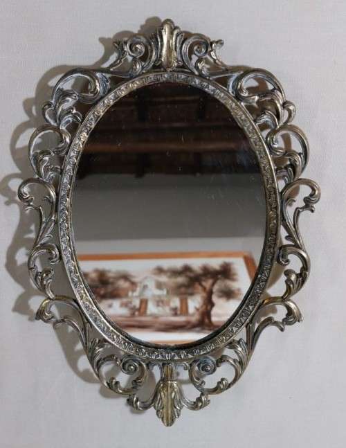 ITALIAN MADE VINTAGE OVAL BRASS MIRROR FRAME