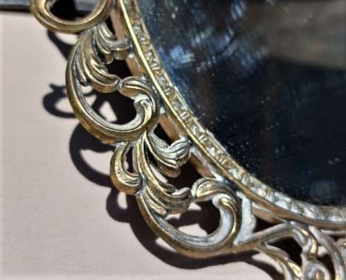 ITALIAN MADE VINTAGE OVAL BRASS MIRROR FRAME
