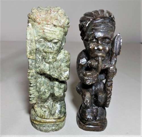 WONDERFUL SET OF 32 AFRICAN RHODESIAN SOAPSTONE CHESS PIECES  HANDCARVED AND RARE - KING 15CM HIGH!