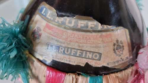 ULTRA RARE 1,2M HIGH! VINTAGE 1972 IL RUFFINI CHIANTI ITALY WINE BOTTLE (FULL!) WITH RATTAN WRAP