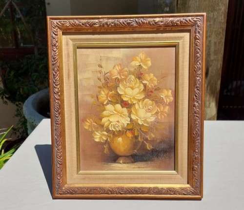 DONNA WOOD ORIGINAL SIGNED STILL LIFE FLORAL OIL PAINTING  ROSES BOUQUET  VINTAGE  29CM W 35CM H
