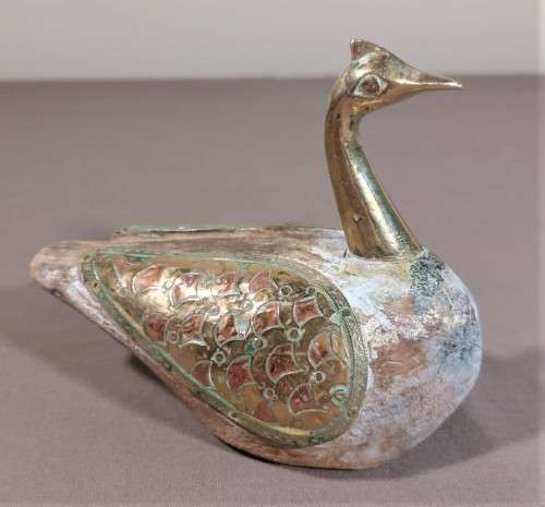 VINTAGE PAIR OF HANDCRAFTED WOODEN DUCKS WITH BRASS NECK AND WINGS AND COPPER TRIM