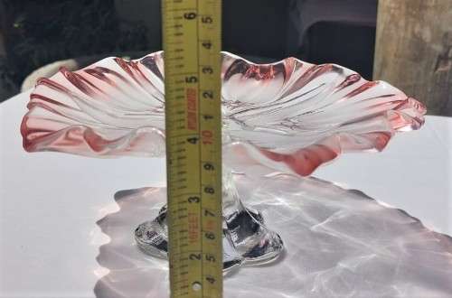 NO 2 of 2 WALTHER GLAS LARGE SYLVIA PATTERN FROSTED CHRYSTAL GLASS CAKE STAND